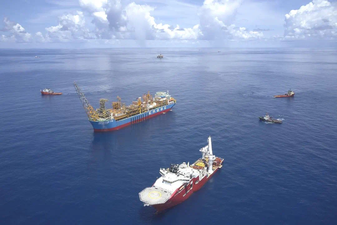 中国首个自营深水油田群投产：位于南海，超四百米水深创纪录