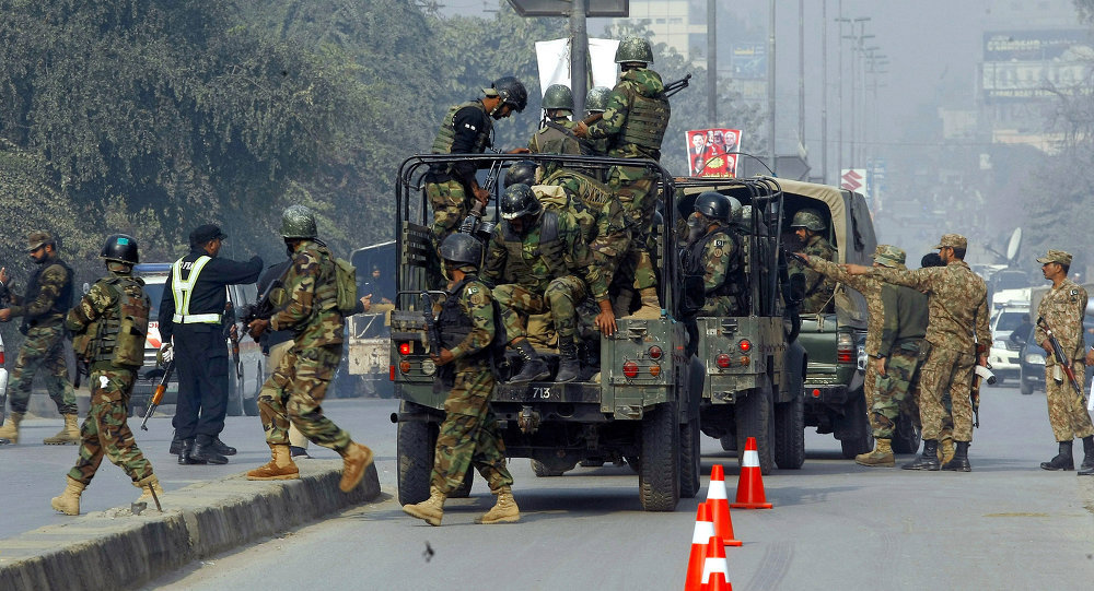 1602808290680568.jpg 巴基斯坦一天发生2起恐怖袭击 20名士兵死亡 大量袭击者被击毙