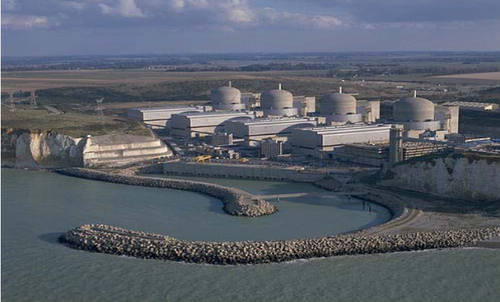 警示存安全问题 环保组织成员闯入法国核电.