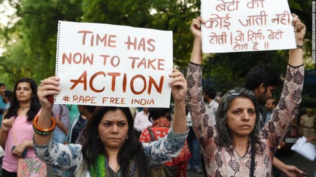 印度强奸案件频发引发民众对政府的抗议活动