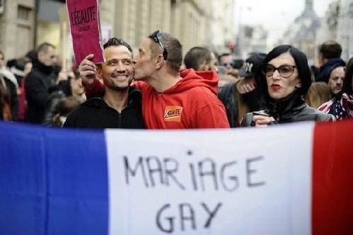 法国同性婚姻法通过五周年 社会反对声音渐少