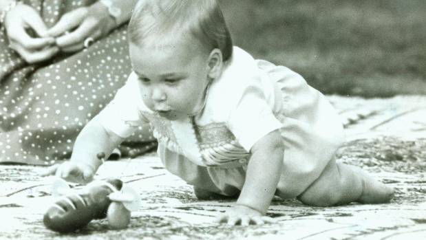 新西兰为王室新宝宝备国礼：总理亲自为小王子“把关”