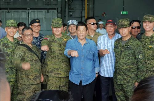 杜特尔特:中国不会坐视菲律宾被摧毁