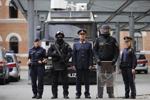 法国警方再挫恐袭图谋 抓捕两名“伊斯兰国”成员