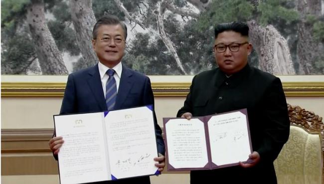 朝韩两国签署《平壤宣言》 