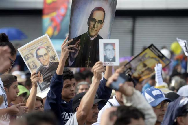 逝世萨尔瓦多总主教追封为圣徒 曾支持民主遭暗杀
