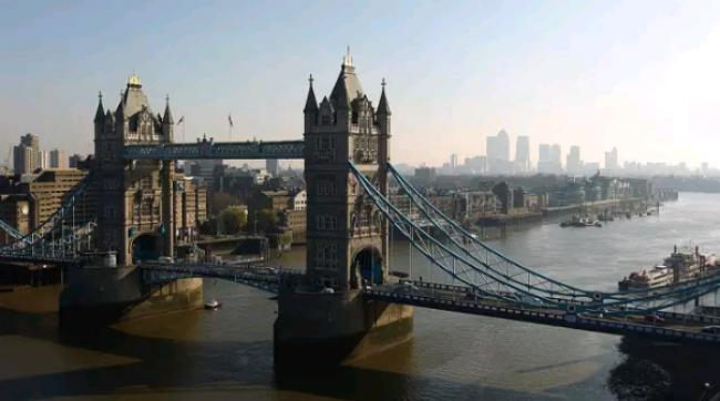 伦敦是如何成为全球最大离岸人民币交易中心的？
