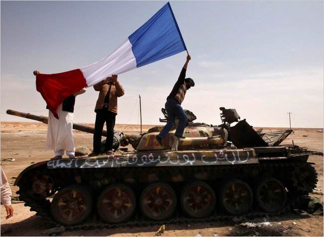 利比亚民族团结政府决定中止与法国的合作