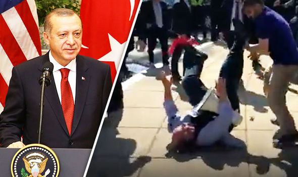 土耳其总统访问美国 其保镖殴打美国公民