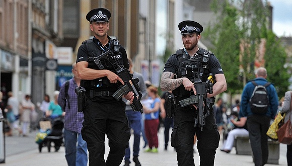 又泄密！英国警方愤怒暂停与美国分享曼城恐袭案情报
