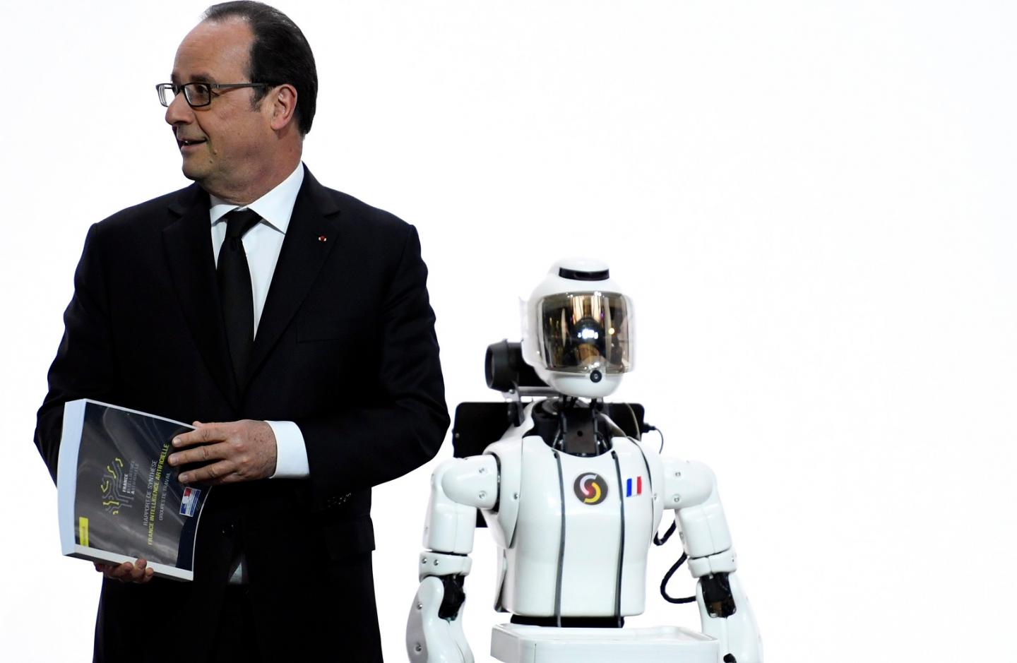 科学家预测 2028年有可能出现AI机器人总统