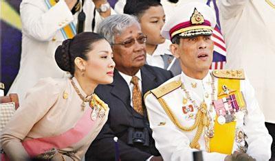 泰国临时宪法修订版正式生效